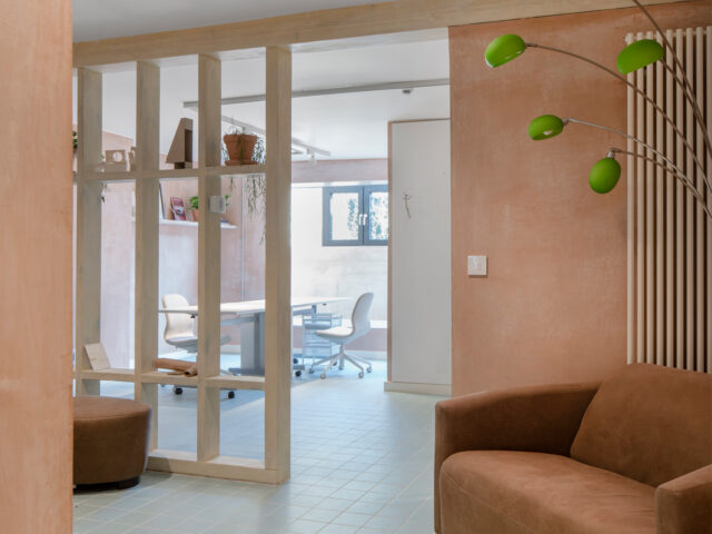 Partition wall in London
