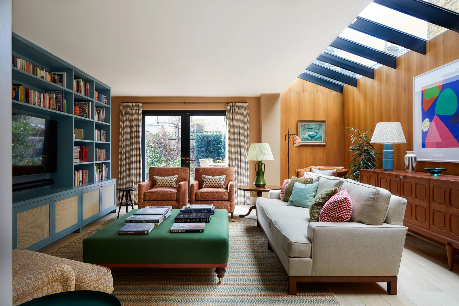 Sofa cushions with designs that get smaller as you go up the size scale